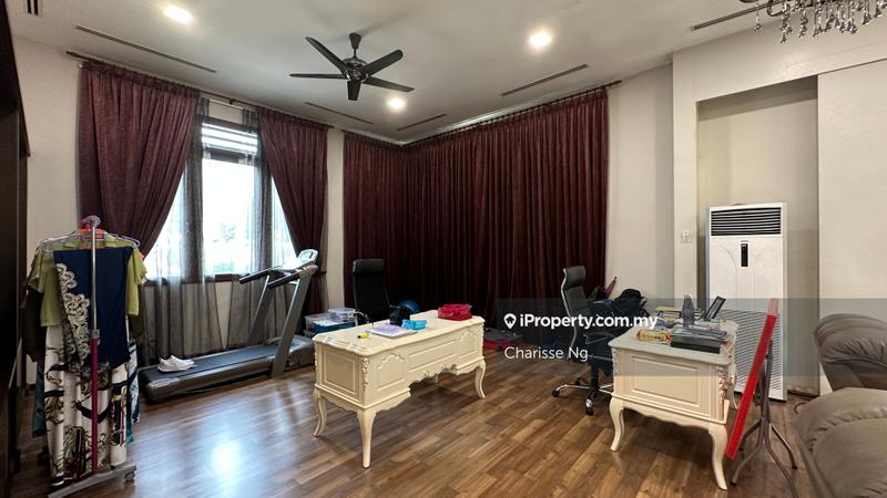 Bungalow House for Sale in Taman Bukit Pantai, Bangsar by Charisse Ng - iProperty.com.my