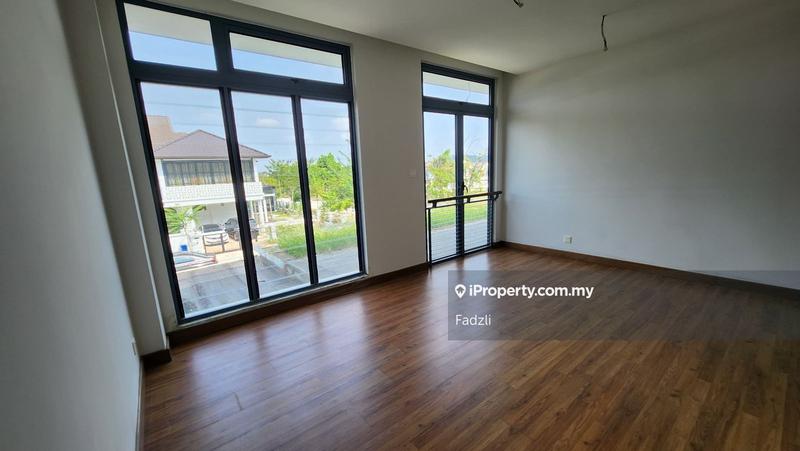 Rumah Teres 3-Tingkat untuk Dijual di Denai Alam, Shah Alam oleh Fadzli - iProperty.com.my