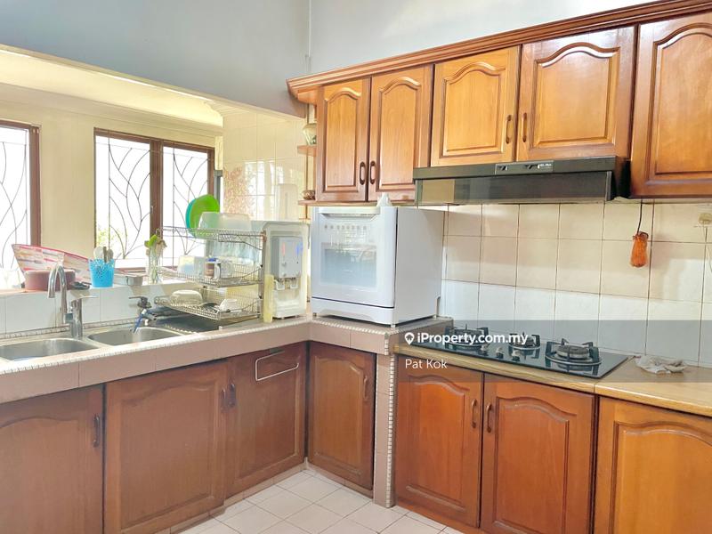 Bungalow House untuk Dijual di Taman Tun Dr Ismail, Kuala Lumpur oleh Pat Kok - iProperty.com.my