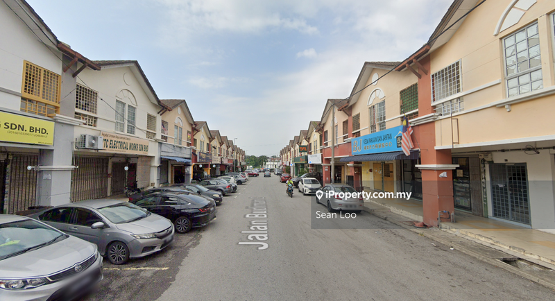 For Sale - Putra Budiman Shop Lot