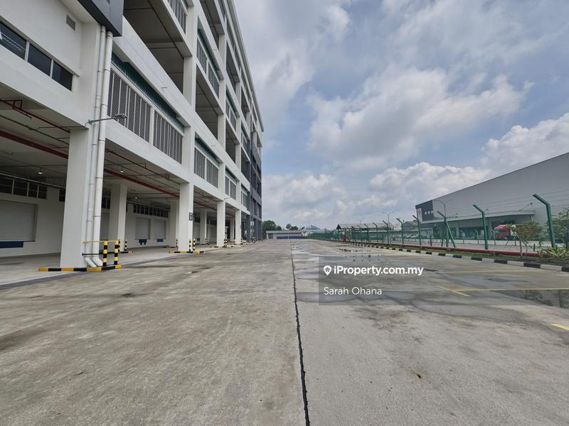 For Rent - Shah Alam – Light Industrial Mega Warehouse – High Ceiling | Loading Bays | ESFR