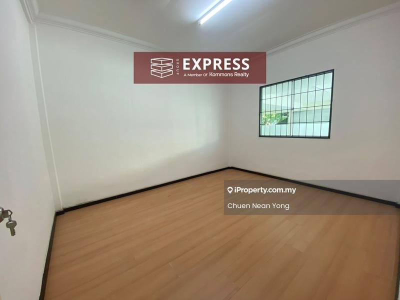 Rumah Berkembar untuk Dijual di Riam, Miri oleh Sam Yong - Interior - iProperty.com.my