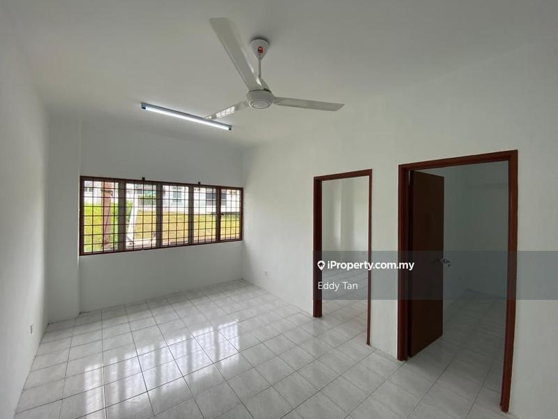 For Sale - Taman Pinggiran Putra