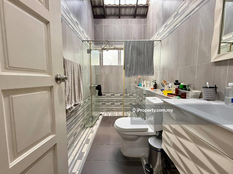 Bungalow House for Sale in Seksyen 8, Petaling Jaya by Reena Sarif - iProperty.com.my