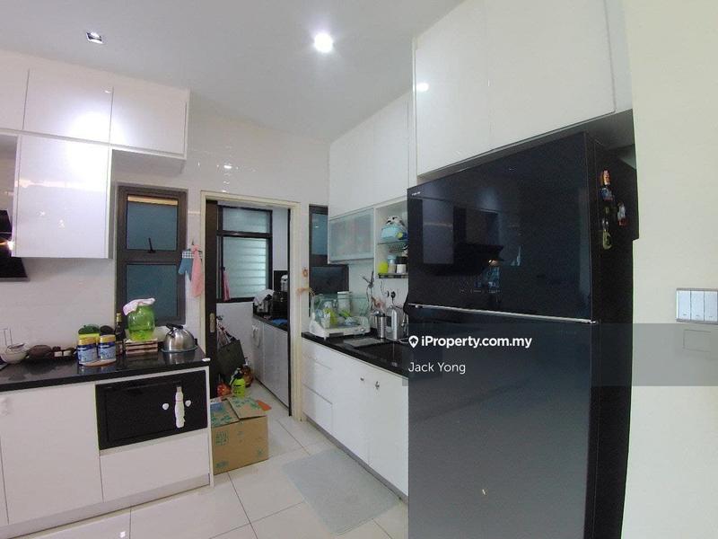 For Sale - Trinity Aquata