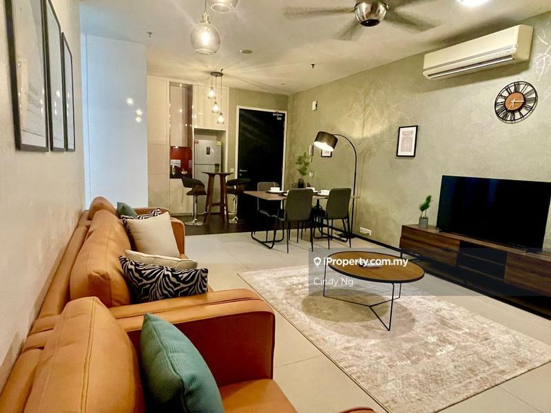 For Rent - Arcoris SOHO