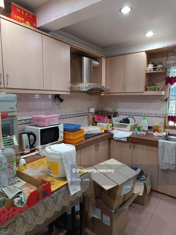 2-storey Terraced House for Sale in Seri Utama Damansara, Kota Damansara by Siew Lee - iProperty.com.my