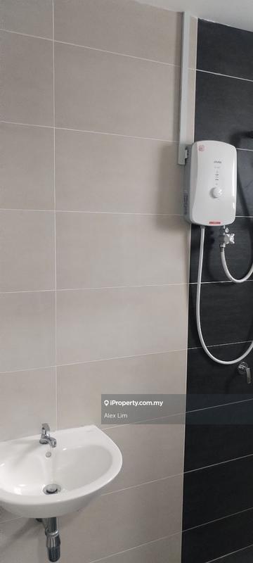 Service Residence for Sale in Pinnacle Sri Petaling by Alex Lim - iProperty.com.my