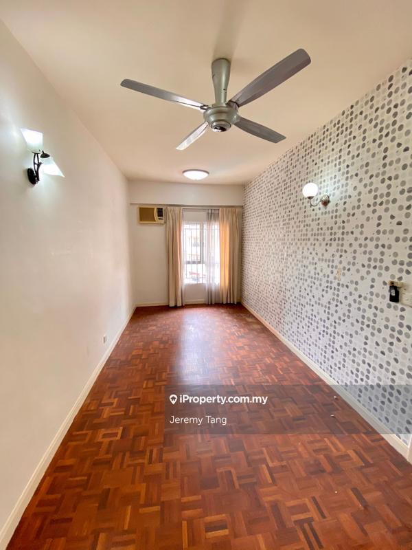 Condominium for Sale in Seri Maya Condominium by Jeremy Tang - iProperty.com.my