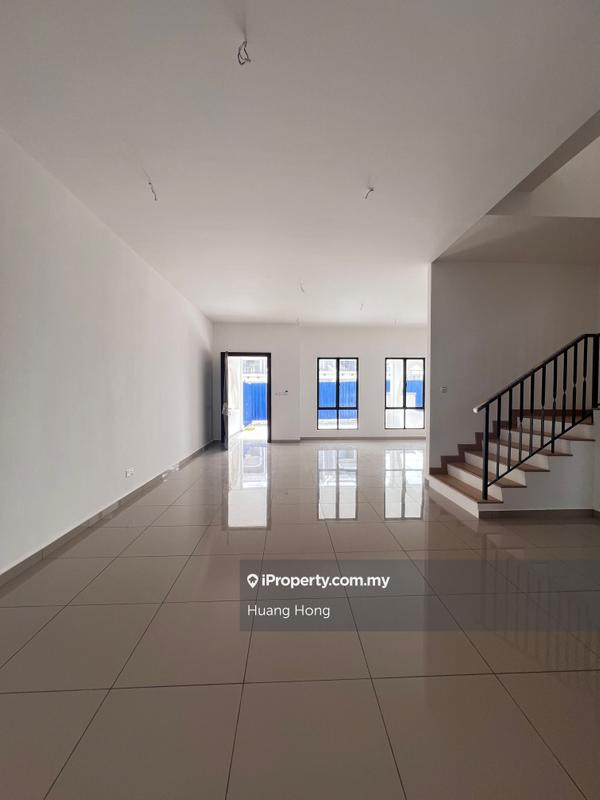 Rumah Berangkai 2 Tingkat untuk Dijual di Setia Safiro, Cyberjaya oleh Huang Hong - iProperty.com.my