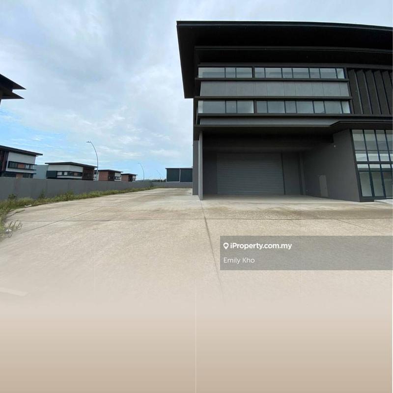 Semi-D Kilang untuk Disewa di Eco Business Park V, Puncak Alam oleh Emily Kho - iProperty.com.my