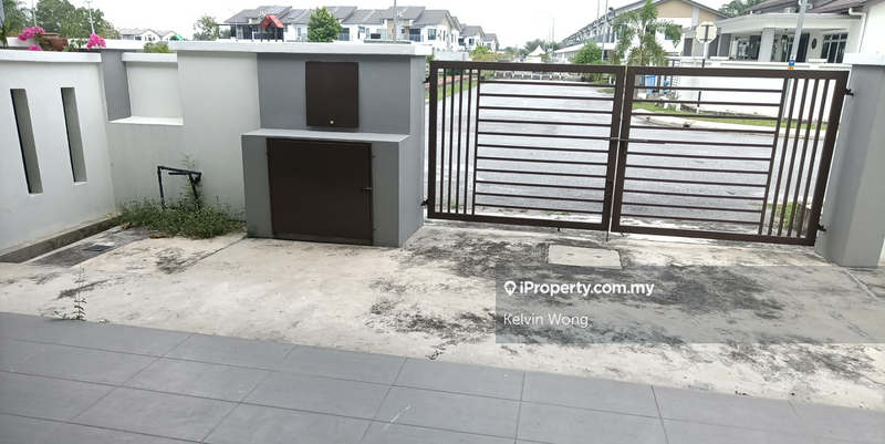 Semi-Detached House for Sale in Jalan kebun,taman bentara,Telok panglima garang, Shah Alam by Kelvin Wong - iProperty.com.my