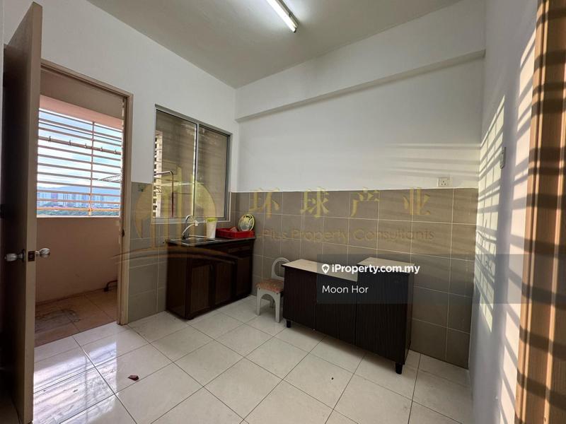 For Sale - Carissa Park Condominium