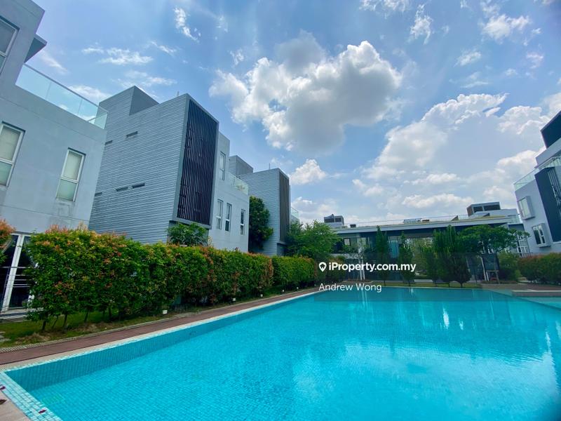 Bungalow House untuk Dijual di Lakefront Villa, Cyberjaya oleh Andrew Wong - iProperty.com.my