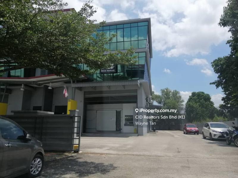 Kilang Berkembar untuk Disewa di Kota Damansara, Selangor oleh Wayne Tan - iProperty.com.my