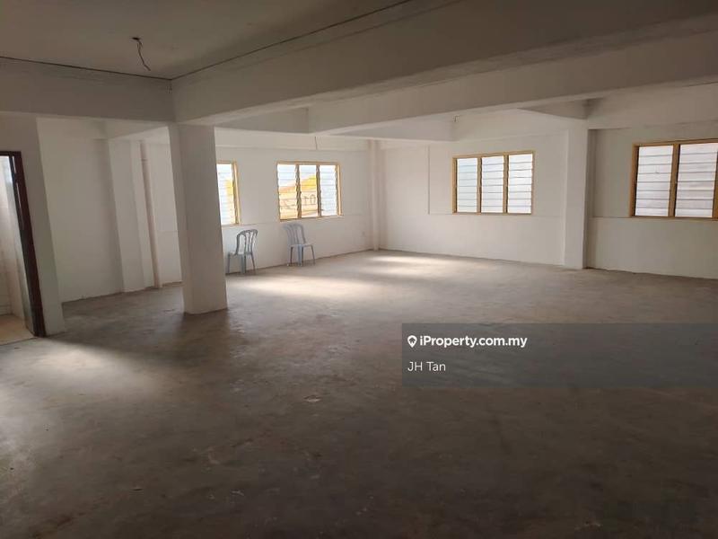 Shop for Rent in Bandar Bukit Beruntung, Bukit Beruntung by JH Tan - iProperty.com.my