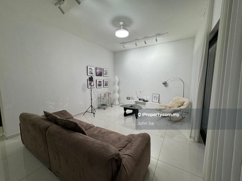 For Sale - Royal Strand @ Country Garden Danga Bay