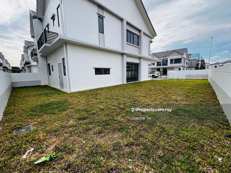 Semi-Detached House for Sale in Sejati Lakeside 2, Cyberjaya, Cyberjaya by Joanne Tei - iProperty.com.my
