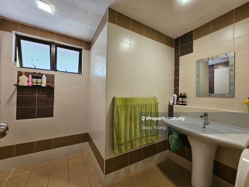 Rumah Teres 3-Tingkat untuk Dijual di Taman Bukit Prima, Cheras oleh Stacy Young - iProperty.com.my