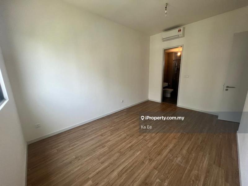 Service Residence for Sale in Sunway Avila Residences by Ka Ee - iProperty.com.my