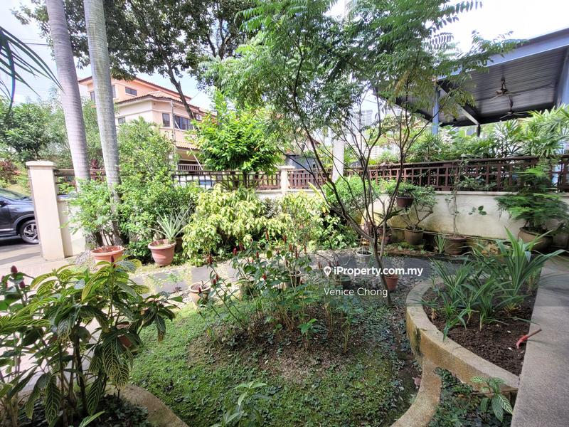 Bungalow House for Sale in Bukit Jalil Golf & Country Resort, Bukit Jalil by Venice Chong - iProperty.com.my