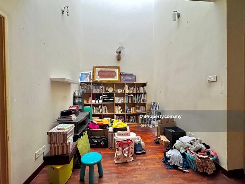 Rumah Berangkai 2 Tingkat untuk Dijual di Bukit Jelutong, Shah Alam oleh Reena Sarif - iProperty.com.my