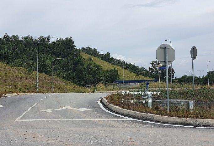 Tanah Perindustrian untuk Dijual di Batu Arang Industrial Land, Batu Arang, Ijok, Batu Arang oleh Chang Kheng Fatt - iProperty.com.my