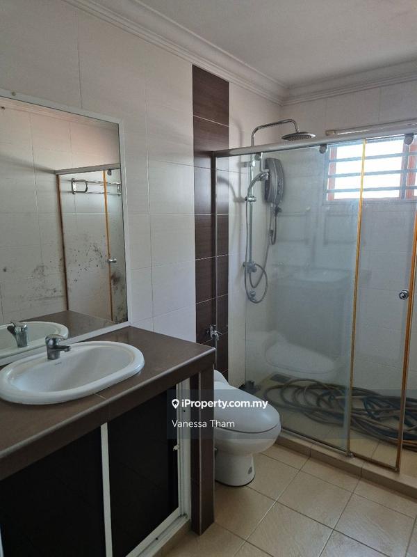 2.5-storey Terraced House for Sale in Usj 1, Subang Jaya by Vanessa Tham - iProperty.com.my