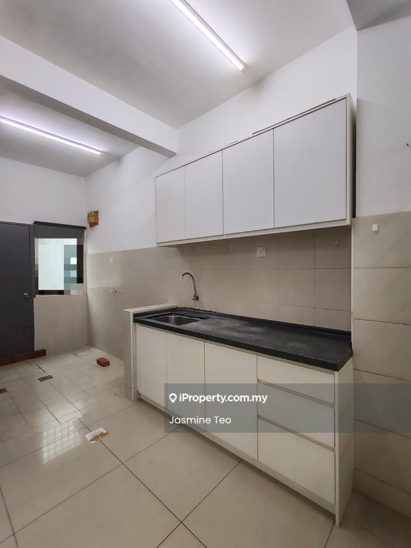 2-storey Terraced House for Sale in SETIA INDAH 12, Setia Alam by Jasmine Teo - Kitchen - iProperty.com.my