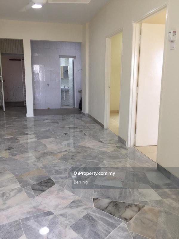 For Sale - Teratai Mewah Apartment Block 15,17,19,21