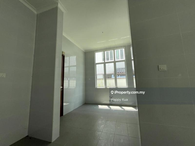 Rumah Berkembar untuk Dijual di Beverly Heights, Ampang oleh Happy Kua - iProperty.com.my