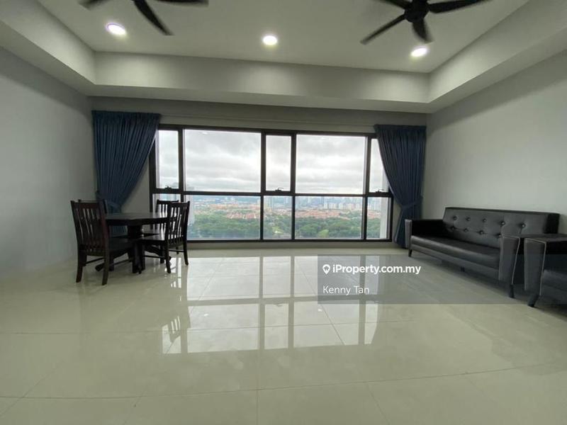 For Sale - Dianthus @ Tropicana Gardens