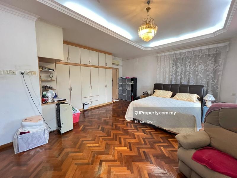 Bungalow House for Sale in Kota Damansara, Selangor by Ethan Swe - iProperty.com.my