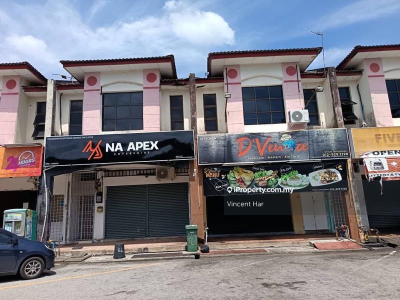 For Sale - Desa Manjung Raya