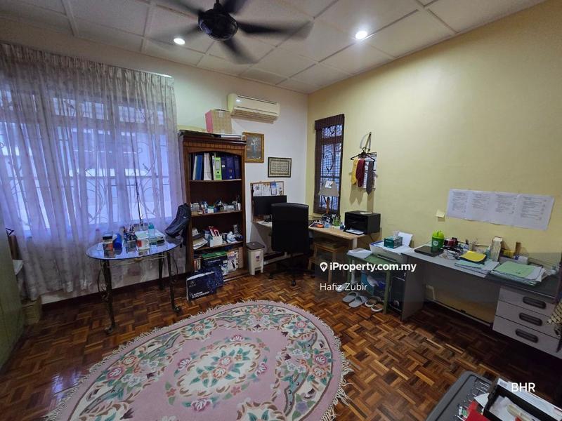 Banglo untuk Dijual di Bandar Seri Putra, Bangi oleh Hafiz Zubir - iProperty.com.my