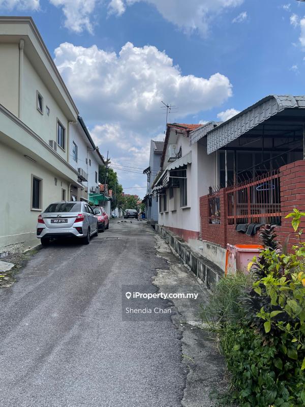 Rumah Berangkai 1 Tingkat untuk Dijual di Seksyen 22, Petaling Jaya oleh Shendia Chan - iProperty.com.my