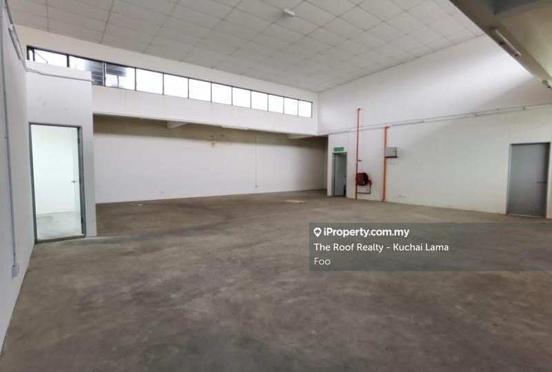 For Rent - 3 Storey Ijok Nouvelle Kota Puteri Semi-D Factory