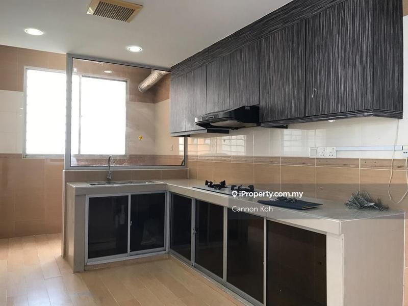 Condominium for Sale in Koi Tropika by Cannon Koh - iProperty.com.my