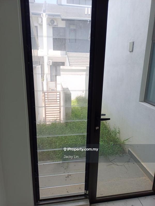 Rumah Teres 2-Tingkat untuk Dijual di Denai Alam, Shah Alam oleh Jacky Lin - iProperty.com.my