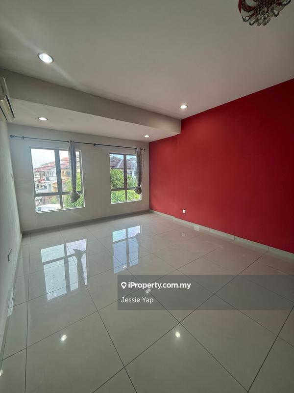 Rumah Teres 2-Tingkat untuk Dijual di Serdang, Seri Kembangan oleh Jessie Yap - iProperty.com.my