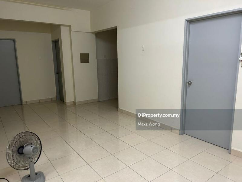 For Sale - Suria Tropika Apartment