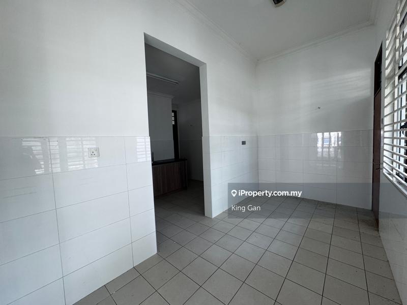 Rumah Berkembar untuk Dijual di Bandar Kinrara Seksyen 6, Bandar Kinrara oleh King Gan - iProperty.com.my