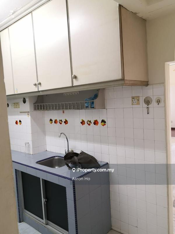 Pangsapuri untuk Dijual di Teratai Mewah Apartment Block 15,17,19,21 oleh Aaron Ho - iProperty.com.my