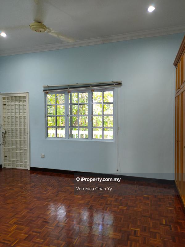 Bungalow House for Sale in Ukay Heights, Ampang by Veronica Chan Yy - iProperty.com.my