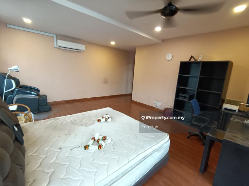 Bungalow House for Sale in Taman Overseas Union (Taman Oug), Jalan Klang Lama (Old Klang Road) by Eng Han - iProperty.com.my