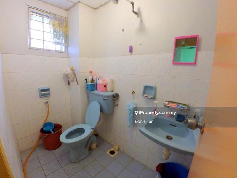 Apartment for Sale in Pangsapuri Bayu by Bonie Tan - iProperty.com.my
