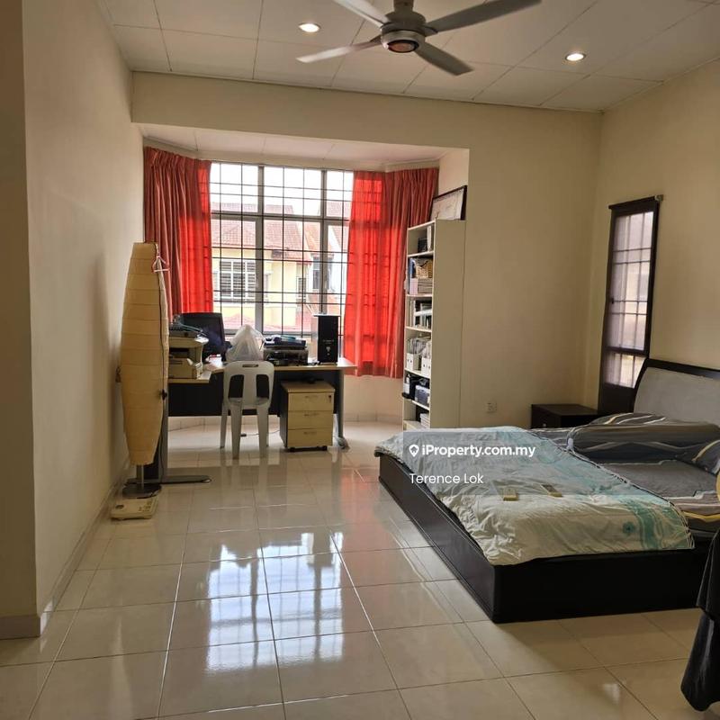 Rumah Berangkai 2 Tingkat untuk Dijual di Seremban 2, Seremban oleh Terence Lok - iProperty.com.my