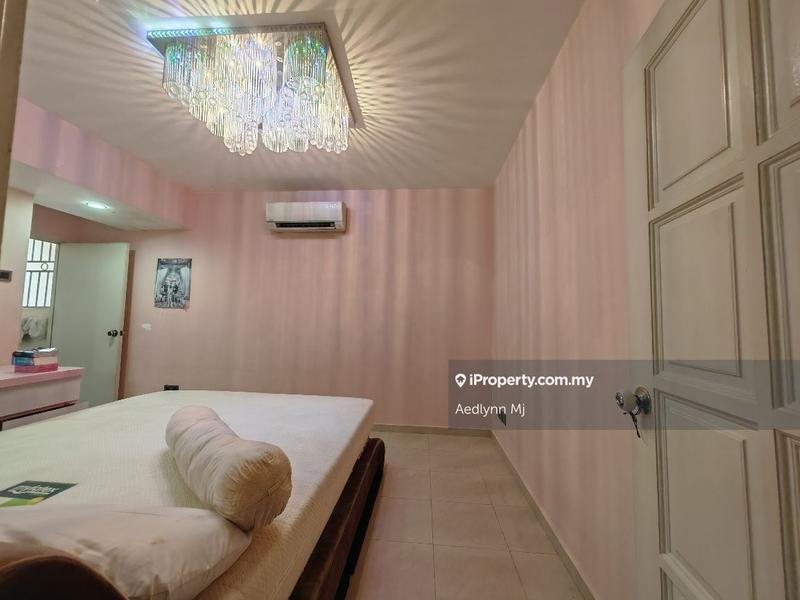 Rumah Berangkai 2.5 Tingkat untuk Dijual di Taman Meranti Jaya, Puchong oleh Aedlynn Mj - iProperty.com.my