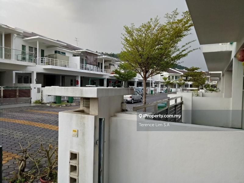 2-storey Terraced House for Sale in SATHU TERRACE @ ONE RESIDENCE, Sungai Ara by Terence Lim S.A - iProperty.com.my