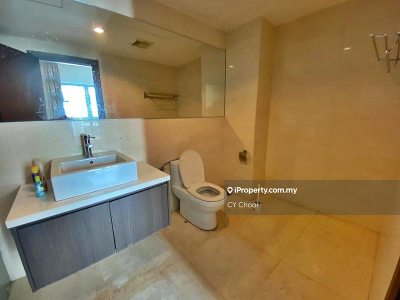 Residensi Servis untuk Dijual di Regalia Residence oleh CY Chooi - iProperty.com.my